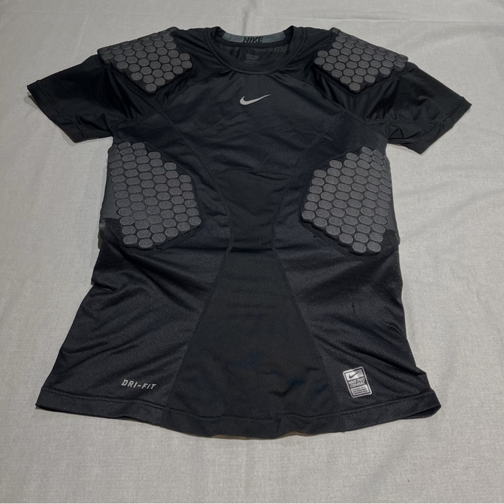 Nike Black and Gray Men's Shirt
